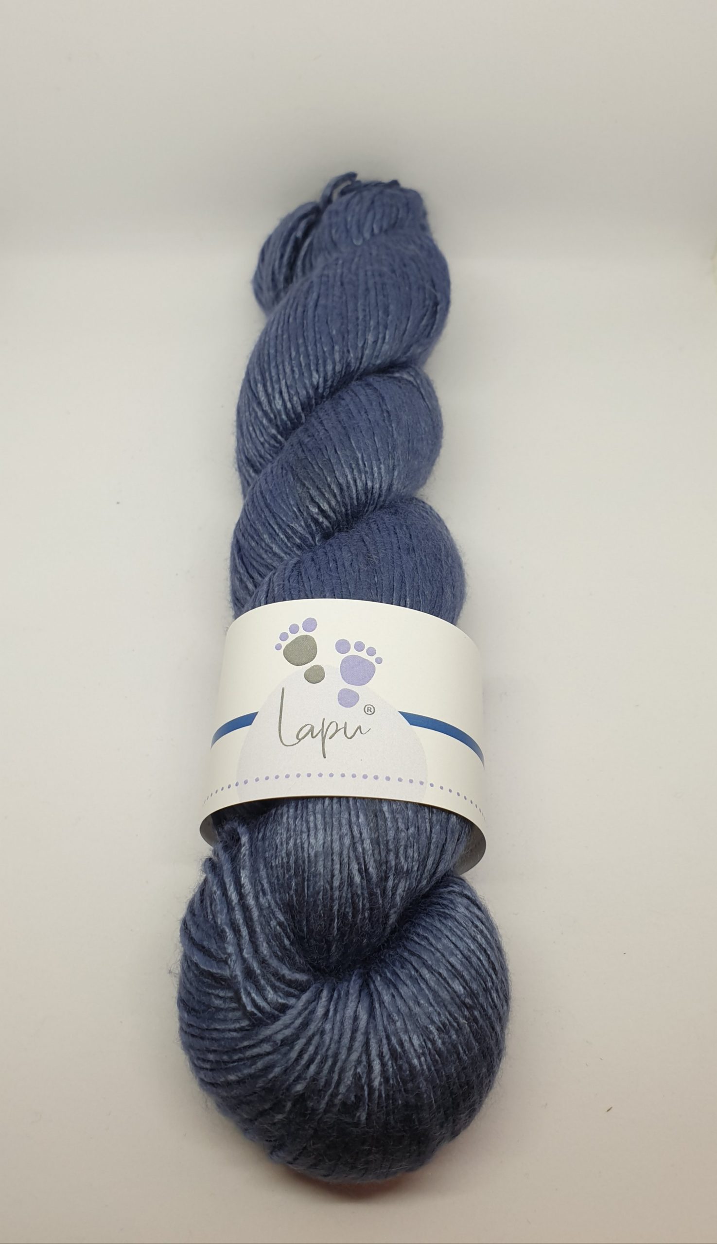 Spun-Banana-Silk-Graphite-scaled